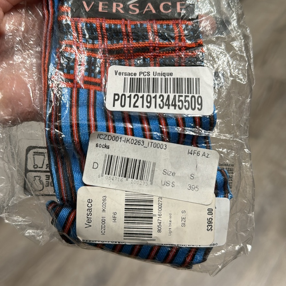 VERSACE SOCKS - Picture 5 of 5